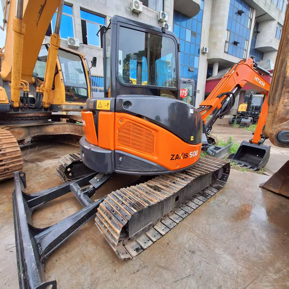Hitachi ZX50 Excavator - Верижен багер: снимка 2 Hitachi ZX50 Excavator - Верижен багер: снимка 2