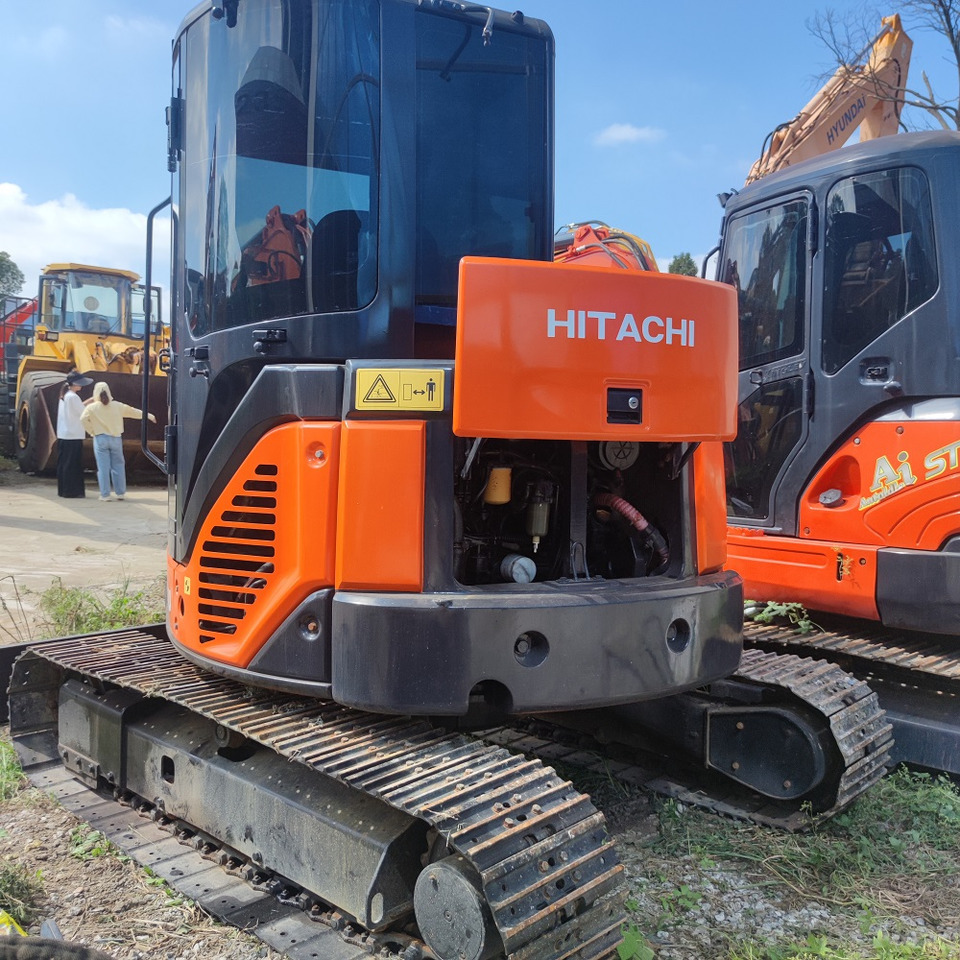 Hitachi ZX50 Excavator - Верижен багер: снимка 3 Hitachi ZX50 Excavator - Верижен багер: снимка 3