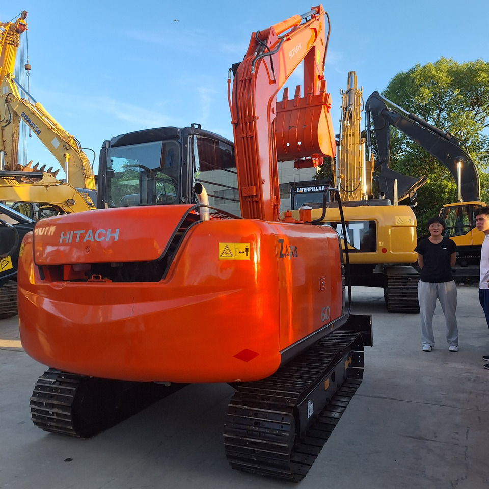 Hitachi ZX60 Excavator - Верижен багер: снимка 4 Hitachi ZX60 Excavator - Верижен багер: снимка 4