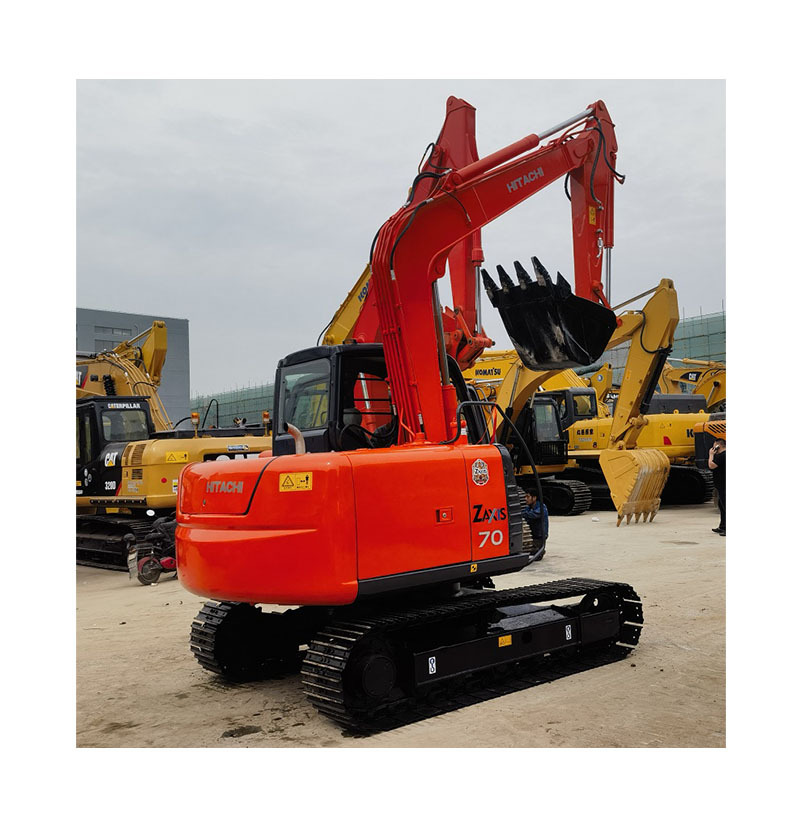 Hitachi ZX70 Excavator - Верижен багер: снимка 1 Hitachi ZX70 Excavator - Верижен багер: снимка 1