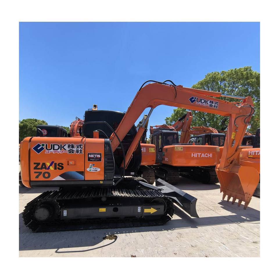 Hitachi ZX70 Excavator - Мини багер: снимка 1 Hitachi ZX70 Excavator - Мини багер: снимка 1