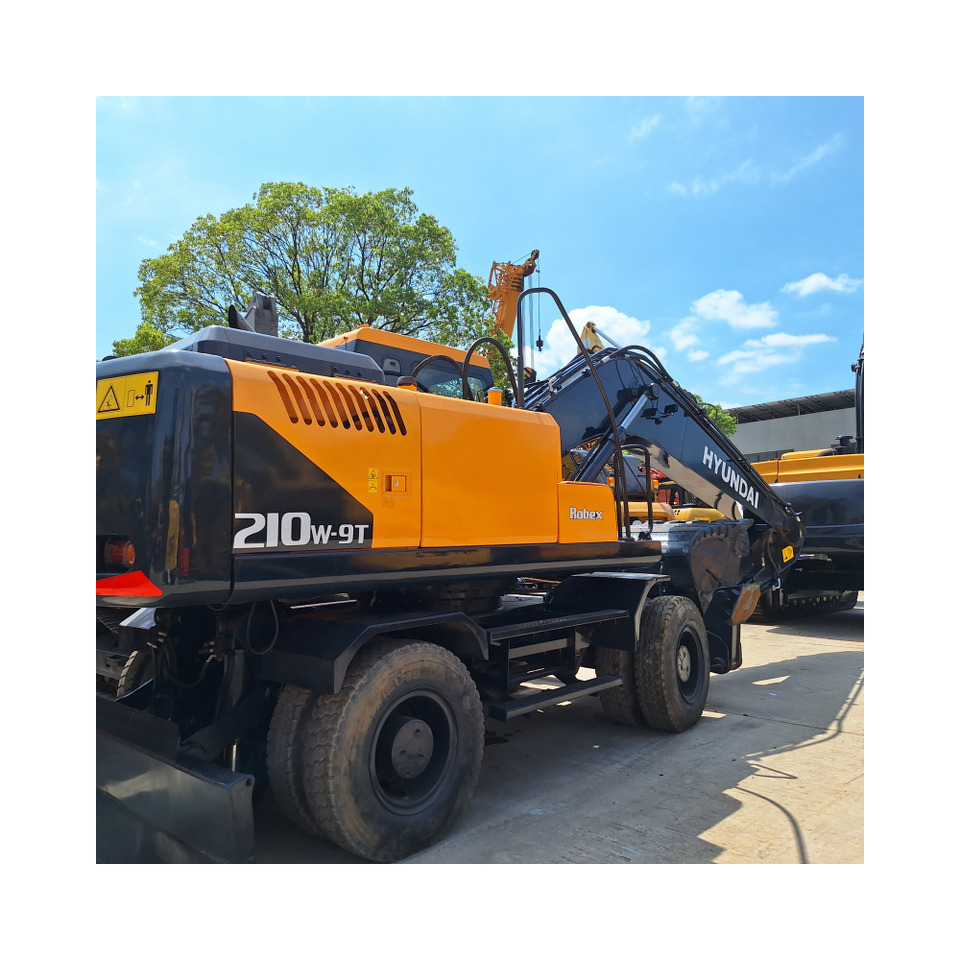 Hyundai 210w-9T wheel excavator - Колесен багер: снимка 3 Hyundai 210w-9T wheel excavator - Колесен багер: снимка 3