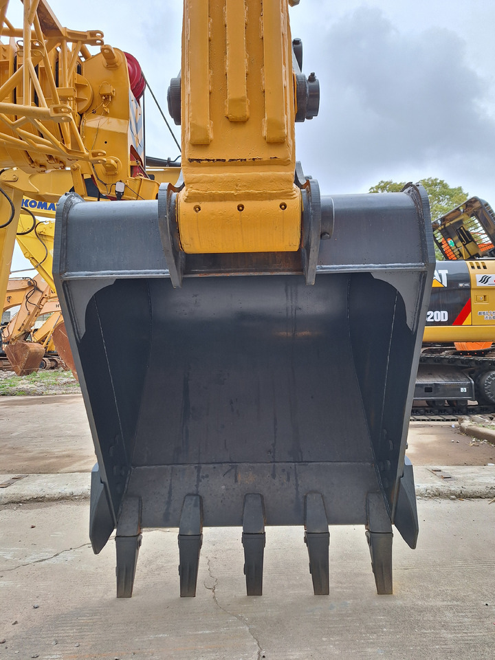 Hyundai 220LC-9S Excavator - Верижен багер: снимка 2 Hyundai 220LC-9S Excavator - Верижен багер: снимка 2