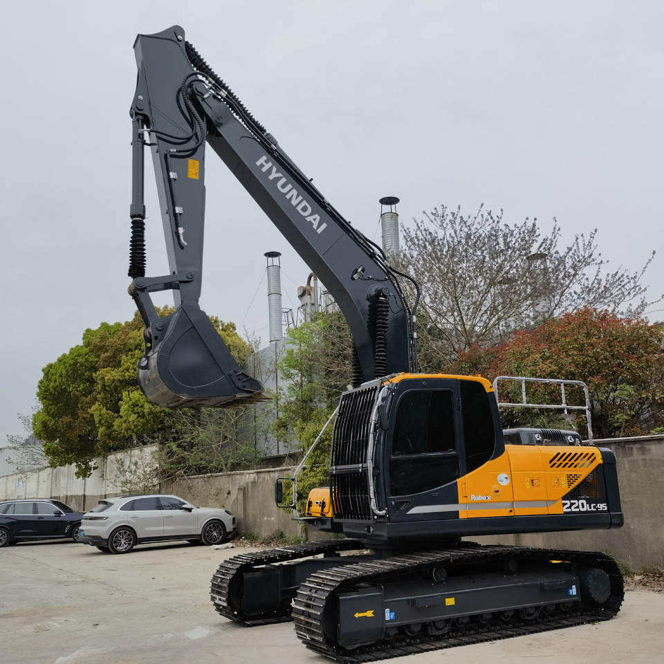 Hyundai 220LC-9S Excavator - Верижен багер: снимка 1 Hyundai 220LC-9S Excavator - Верижен багер: снимка 1