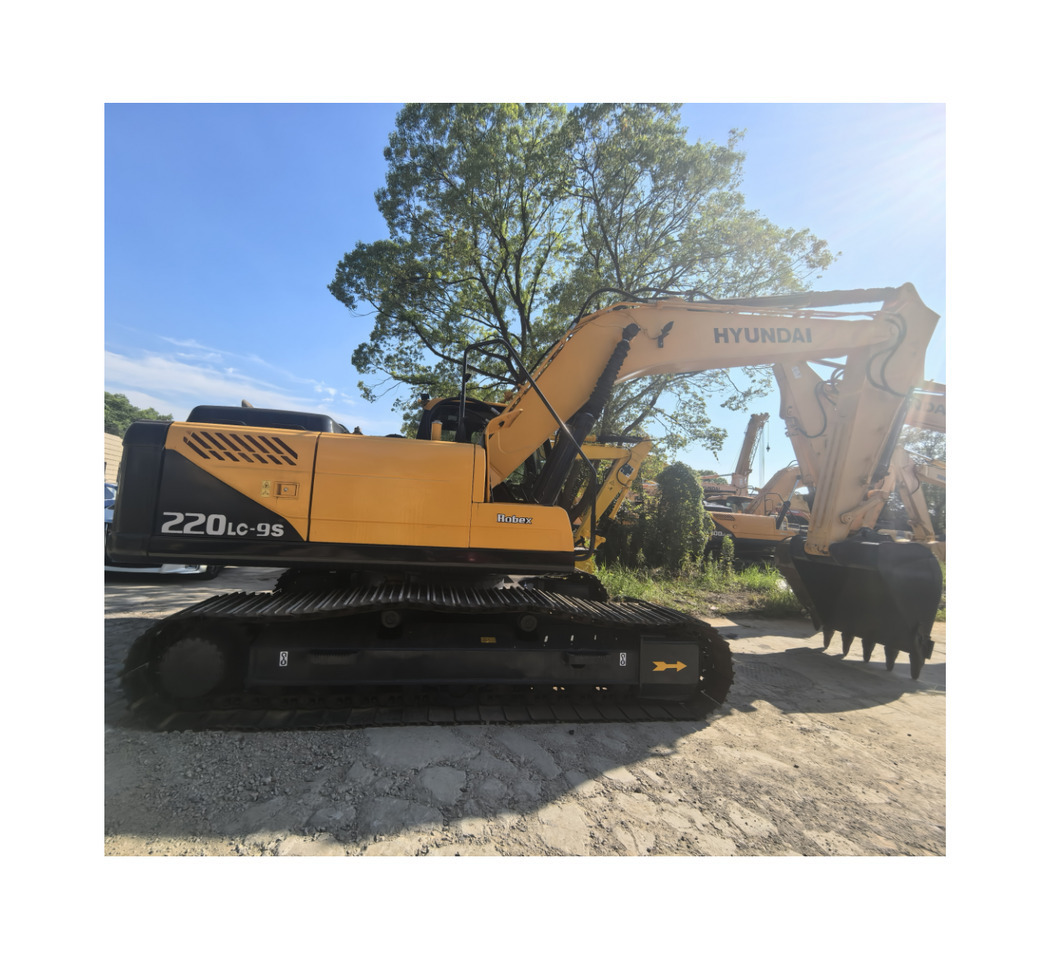 Hyundai 220lc-9s excavator - Колесен багер: снимка 3 Hyundai 220lc-9s excavator - Колесен багер: снимка 3