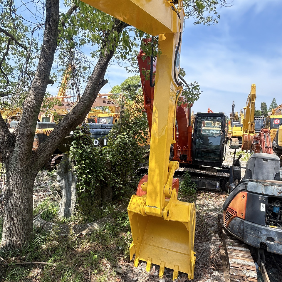 Komatsu PC130 Excavator - Верижен багер: снимка 4 Komatsu PC130 Excavator - Верижен багер: снимка 4
