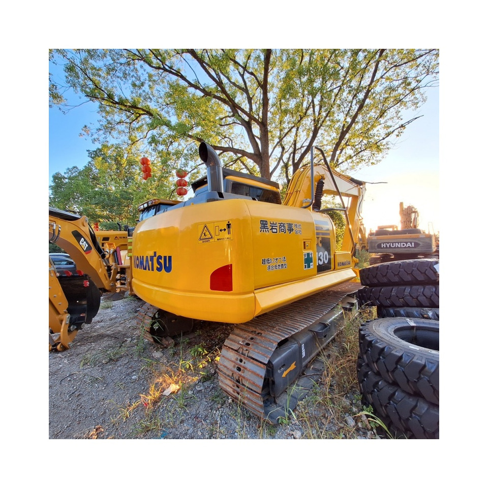 Komatsu PC130 Excavator - Верижен багер: снимка 2 Komatsu PC130 Excavator - Верижен багер: снимка 2