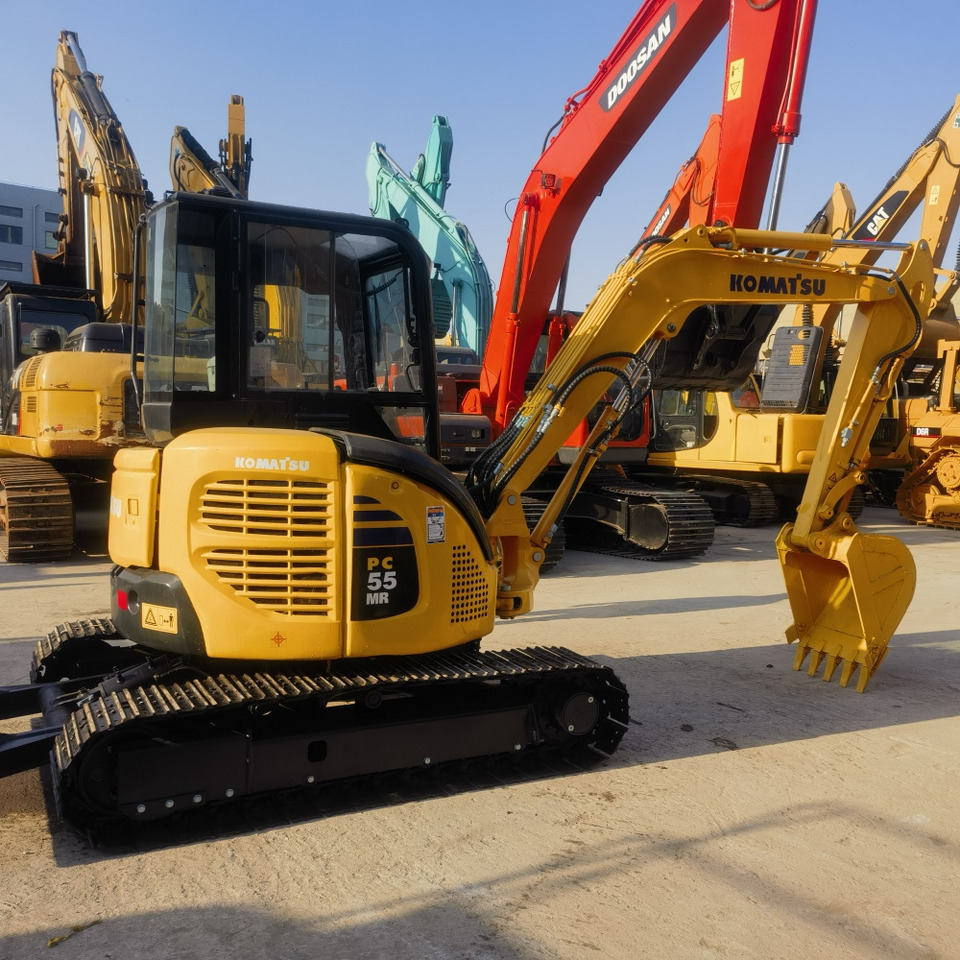 Komatsu PC55MR-2 Excavator - Мини багер: снимка 2 Komatsu PC55MR-2 Excavator - Мини багер: снимка 2