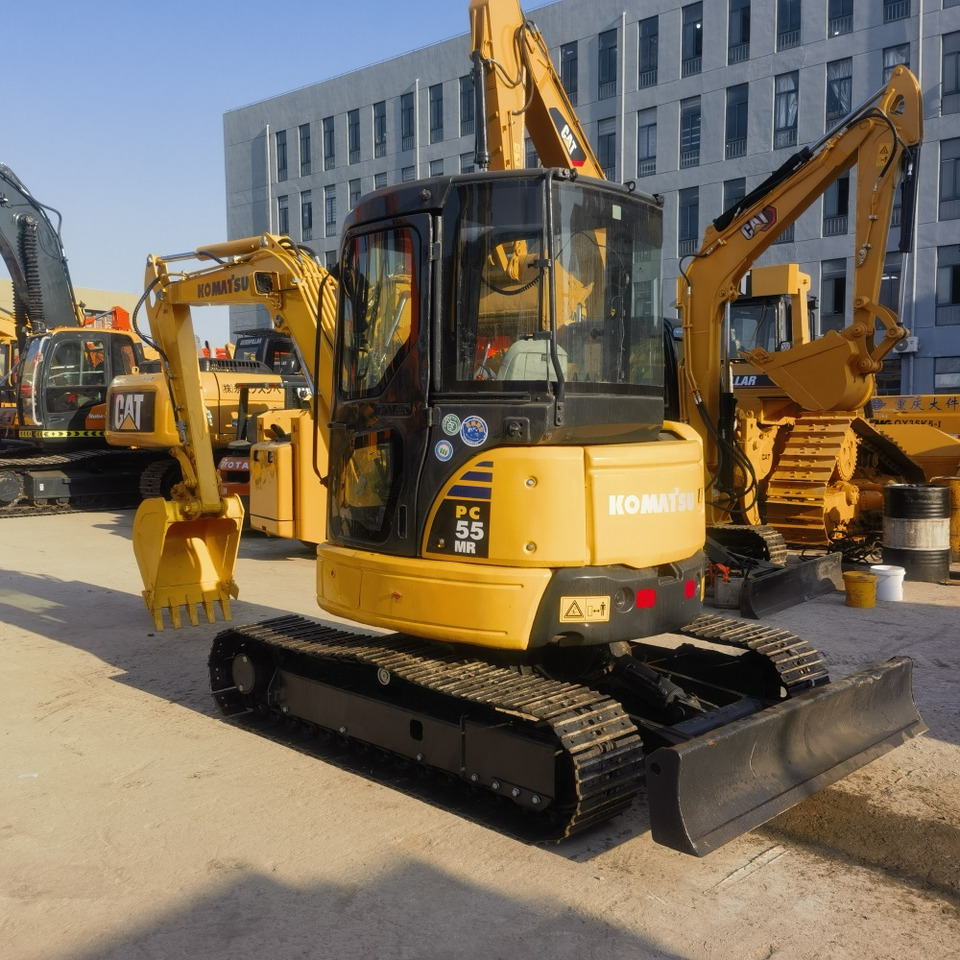 Komatsu PC55MR-2 Excavator - Мини багер: снимка 3 Komatsu PC55MR-2 Excavator - Мини багер: снимка 3