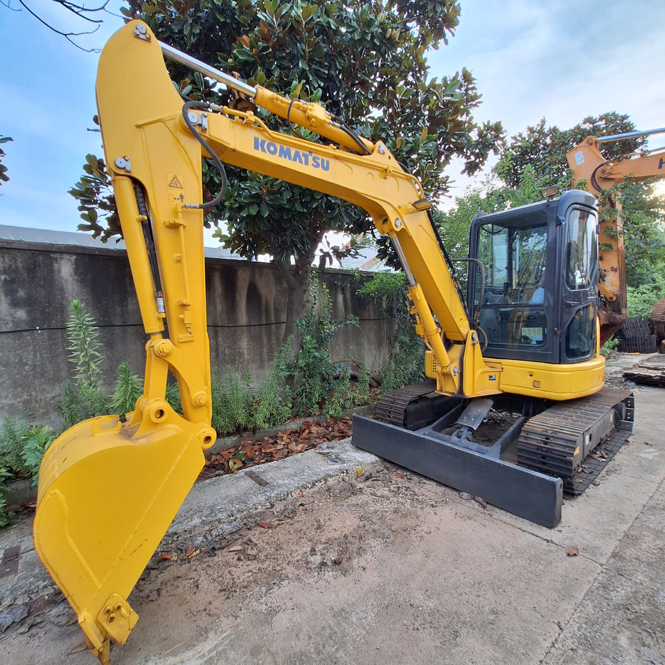 Komatsu PC55MR - Мини багер: снимка 3 Komatsu PC55MR - Мини багер: снимка 3
