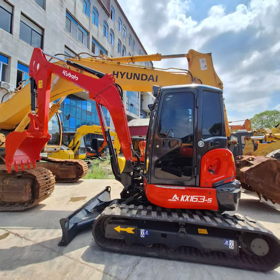 Kubota KX163 Excavator - Мини багер: снимка 3 Kubota KX163 Excavator - Мини багер: снимка 3