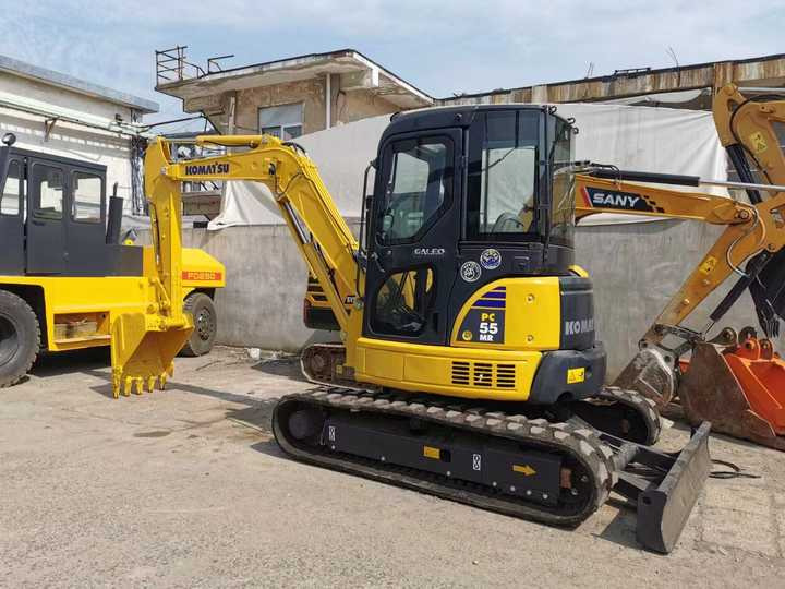 Orginal japan Brand Komatsu pc55MR-3 Used excavators pc55 mini excavator pc55MR excavator 5 tons Low price in stock - Мини багер: снимка 3 Orginal japan Brand Komatsu pc55MR-3 Used excavators pc55 mini excavator pc55MR excavator 5 tons Low price in stock - Мини багер: снимка 3