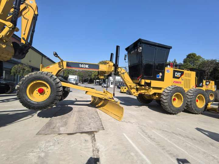 Грейдер Original Condition Caterpillar Used 140K Motor Graders Japan Cat 140h 140g 140K Hot Sale in shanghai: снимка 6