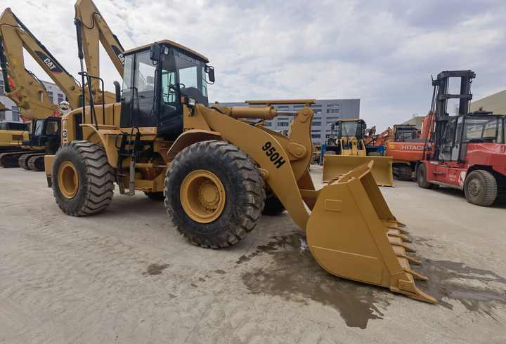 Original Japan 950H excavator Used cat loader High quality in good condition for sale - Колесен товарач: снимка 4 Original Japan 950H excavator Used cat loader High quality in good condition for sale - Колесен товарач: снимка 4
