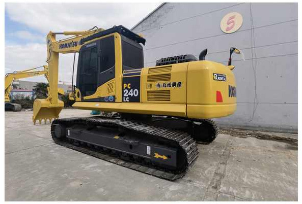 Original Japan High Quality Used excavators Komatsu PC240lc-8 large excavator pc240-8 Crawler excavator for sale - Верижен багер: снимка 1 Original Japan High Quality Used excavators Komatsu PC240lc-8 large excavator pc240-8 Crawler excavator for sale - Верижен багер: снимка 1