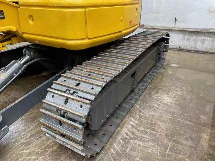 Original Japan Second Hand Komatsu PC35MR Crawler Excavator Used Komatsu PC35MR Excavator for sale - Верижен багер: снимка 5 Original Japan Second Hand Komatsu PC35MR Crawler Excavator Used Komatsu PC35MR Excavator for sale - Верижен багер: снимка 5