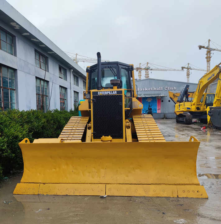 Original Japan made used Caterpillar D5M LGP dozer CAT D5M D5H bulldozer for sale - Булдозер: снимка 3 Original Japan made used Caterpillar D5M LGP dozer CAT D5M D5H bulldozer for sale - Булдозер: снимка 3