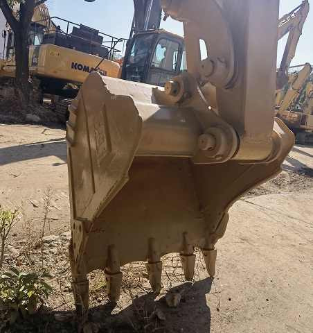 Верижен багер Second Hand Mini Excavator Caterpillar CAT 306e2 Crawler Wheel Excavator 6ton used caterpillar 306e2 crawler excavator in stock: снимка 6
