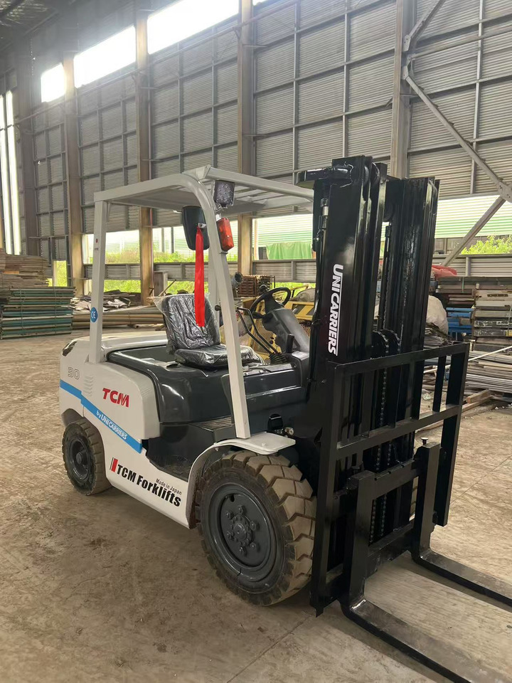 TCM FD30 Forklift - Дизелов мотокар: снимка 2 TCM FD30 Forklift - Дизелов мотокар: снимка 2
