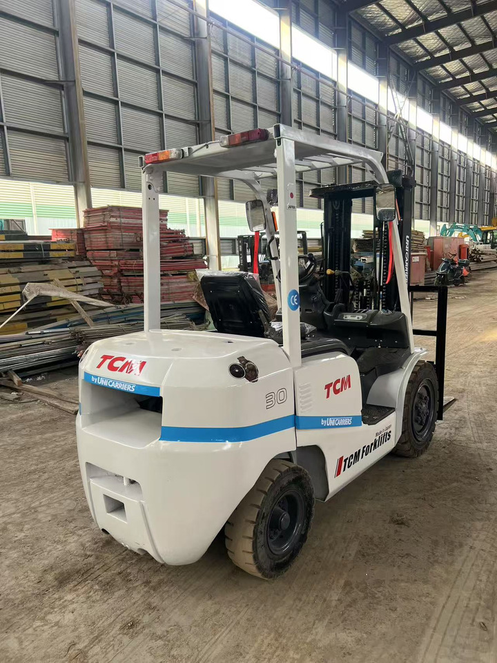 TCM FD30 Forklift - Дизелов мотокар: снимка 5 TCM FD30 Forklift - Дизелов мотокар: снимка 5