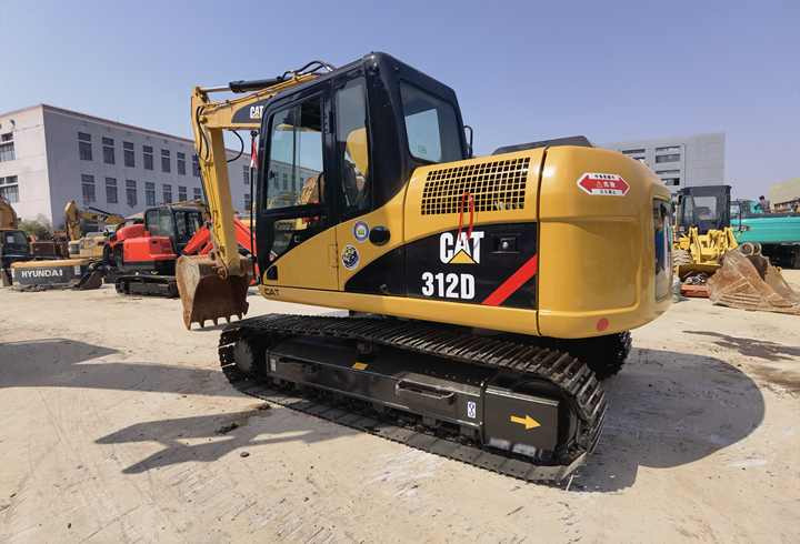 Used CAT 312D2 hydraulic Crawler excavator CATERPILLAR CAT312 second hand hydraulic machinery digger CAT312D on stock - Верижен багер: снимка 2 Used CAT 312D2 hydraulic Crawler excavator CATERPILLAR CAT312 second hand hydraulic machinery digger CAT312D on stock - Верижен багер: снимка 2