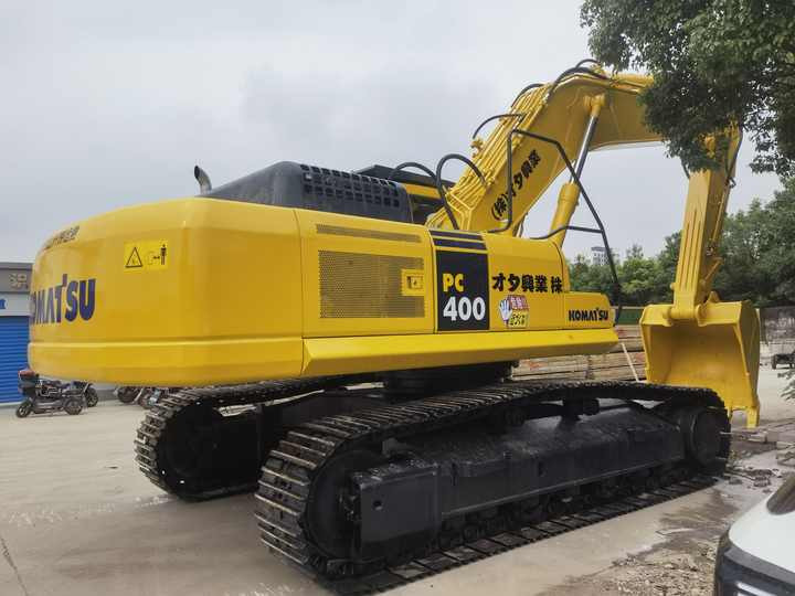 Used Komatsu excavator PC220-8 second hand hydraulic crawler excavator PC400-7 for sale - Верижен багер: снимка 3 Used Komatsu excavator PC220-8 second hand hydraulic crawler excavator PC400-7 for sale - Верижен багер: снимка 3