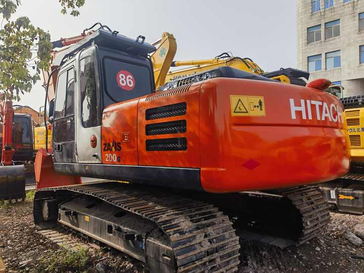 Used Original Japan excavator Hitachi ZX200-3G second hand excavator machine for sale - Верижен багер: снимка 3 Used Original Japan excavator Hitachi ZX200-3G second hand excavator machine for sale - Верижен багер: снимка 3