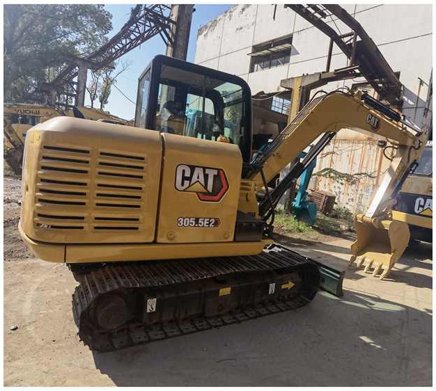 Hot sale earth moving used mini excavator CAT 305.5E2 with nice condition in stock - Верижен багер: снимка 1 Hot sale earth moving used mini excavator CAT 305.5E2 with nice condition in stock - Верижен багер: снимка 1