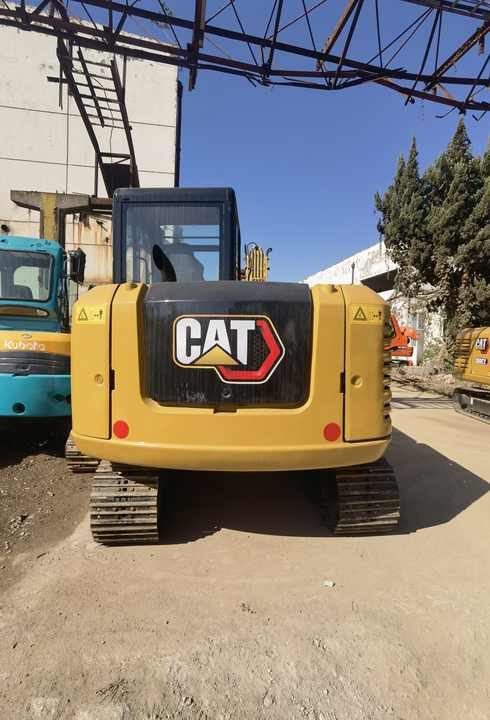 Original Japan earth moving used mini excavator CAT 305.5E2 with high quality cheap for sale - Верижен багер: снимка 3 Original Japan earth moving used mini excavator CAT 305.5E2 with high quality cheap for sale - Верижен багер: снимка 3