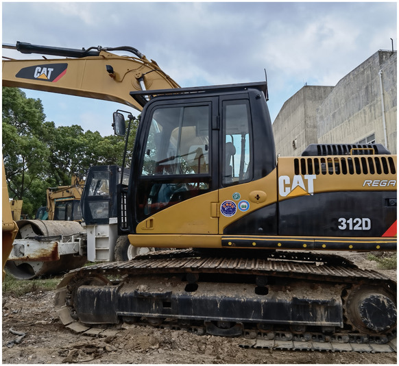 Used earth moving machinery used excavator cat312 12ton Cat 315D 312D 320d 330d for sale - Верижен багер: снимка 1 Used earth moving machinery used excavator cat312 12ton Cat 315D 312D 320d 330d for sale - Верижен багер: снимка 1