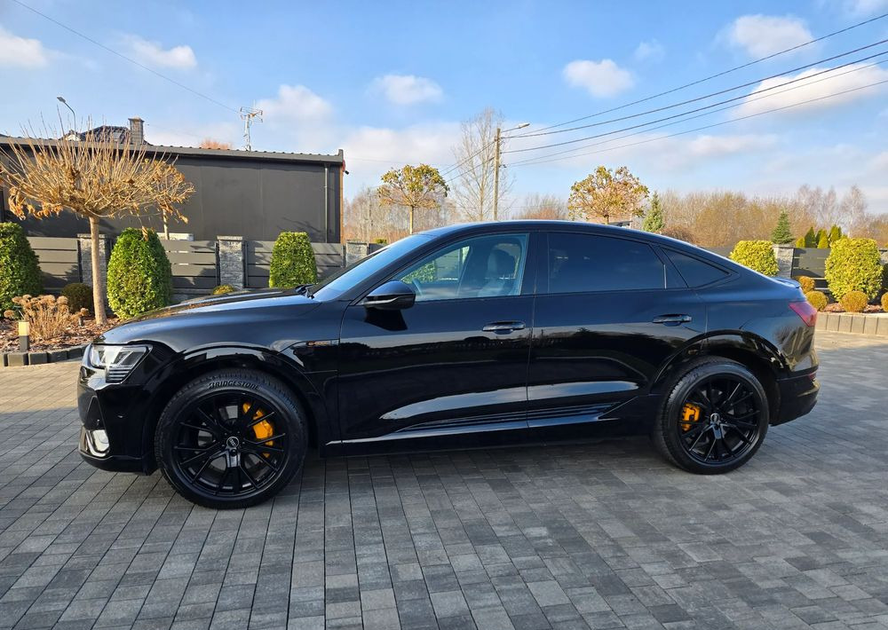 Audi e-tron 55 Quattro S Line - Седан: снимка 5 Audi e-tron 55 Quattro S Line - Седан: снимка 5