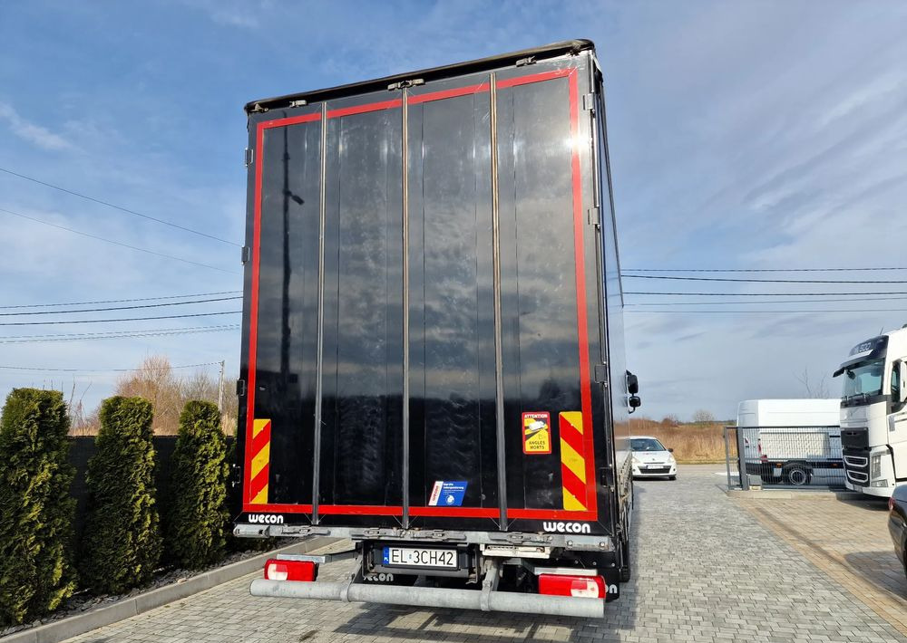 DAF XF 530 SUPER SPACE CAB /SSC / ACC /EURO 6 - Камион с брезент: снимка 4 DAF XF 530 SUPER SPACE CAB /SSC / ACC /EURO 6 - Камион с брезент: снимка 4