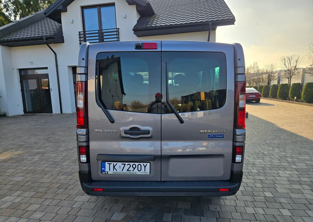 Renault Trafic Grand SpaceClass 2.0 dCi EDC - Микробус, Пътнически бус: снимка 4 Renault Trafic Grand SpaceClass 2.0 dCi EDC - Микробус, Пътнически бус: снимка 4
