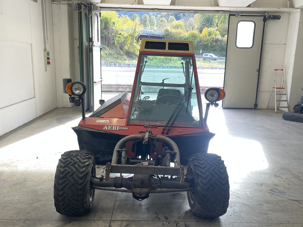 AEBI TT 70 S - Трактор: снимка 3 AEBI TT 70 S - Трактор: снимка 3