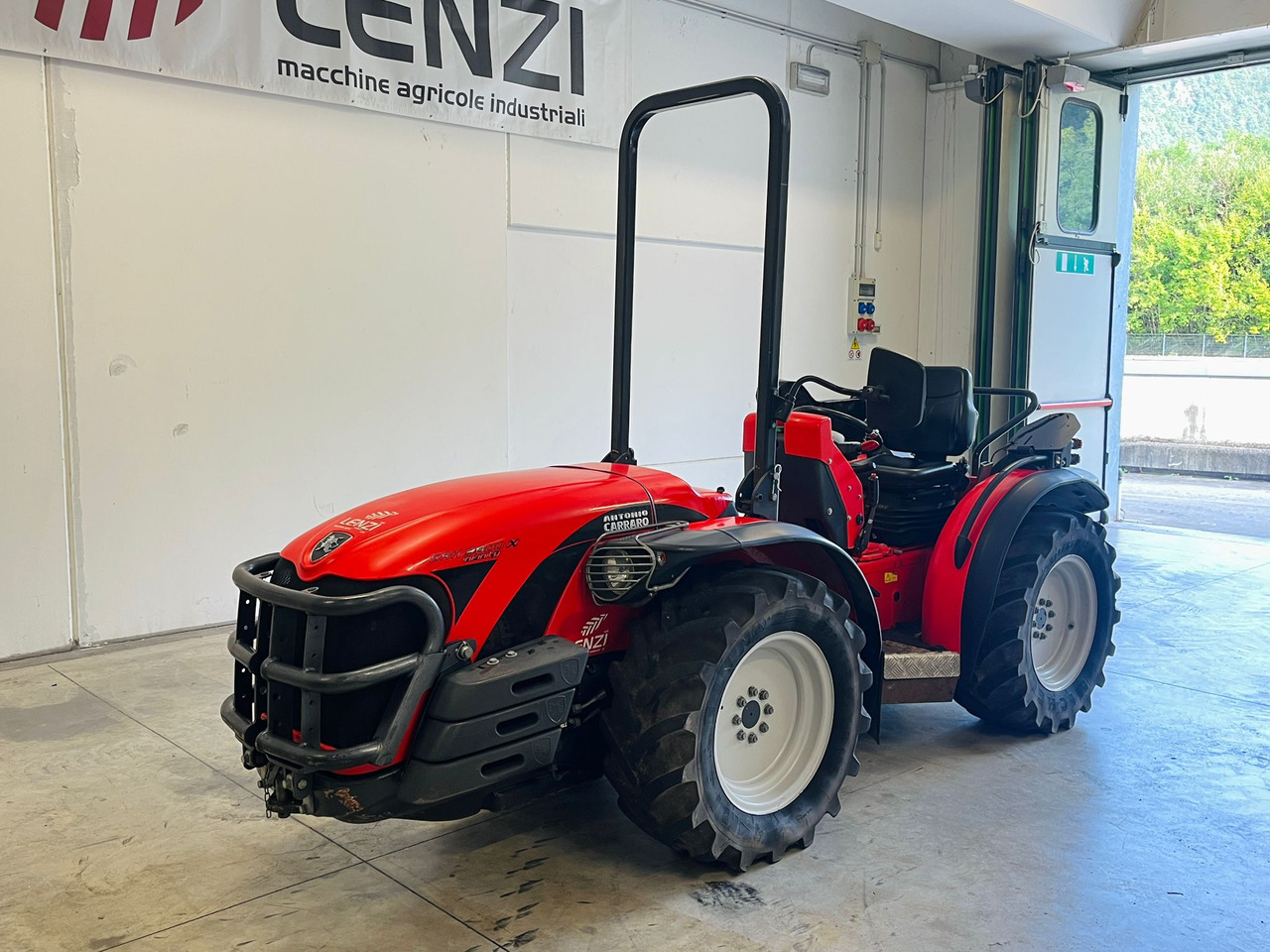 ANTONIO CARRARO SRH 9800 - Трактор: снимка 2 ANTONIO CARRARO SRH 9800 - Трактор: снимка 2
