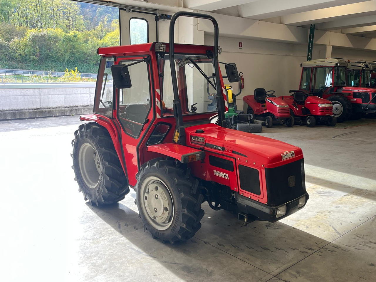 ANTONIO CARRARO TC 8400 F - Трактор: снимка 4 ANTONIO CARRARO TC 8400 F - Трактор: снимка 4
