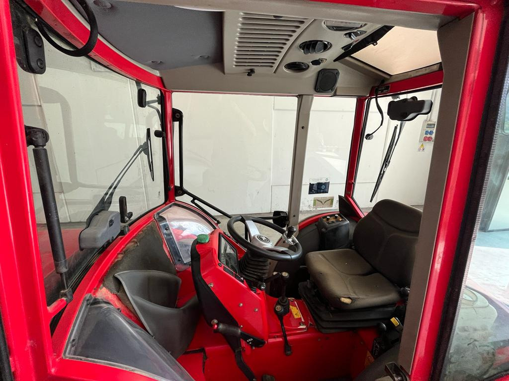 Трактор ANTONIO CARRARO TRX 9400: снимка 8