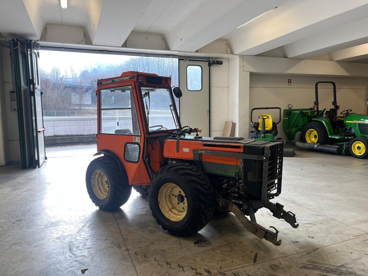 HOLDER CULTITRAC 411 - Трактор: снимка 4 HOLDER CULTITRAC 411 - Трактор: снимка 4