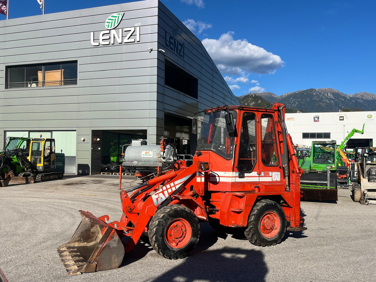 TERNA FAI 555 - Багер-товарач: снимка 1 TERNA FAI 555 - Багер-товарач: снимка 1