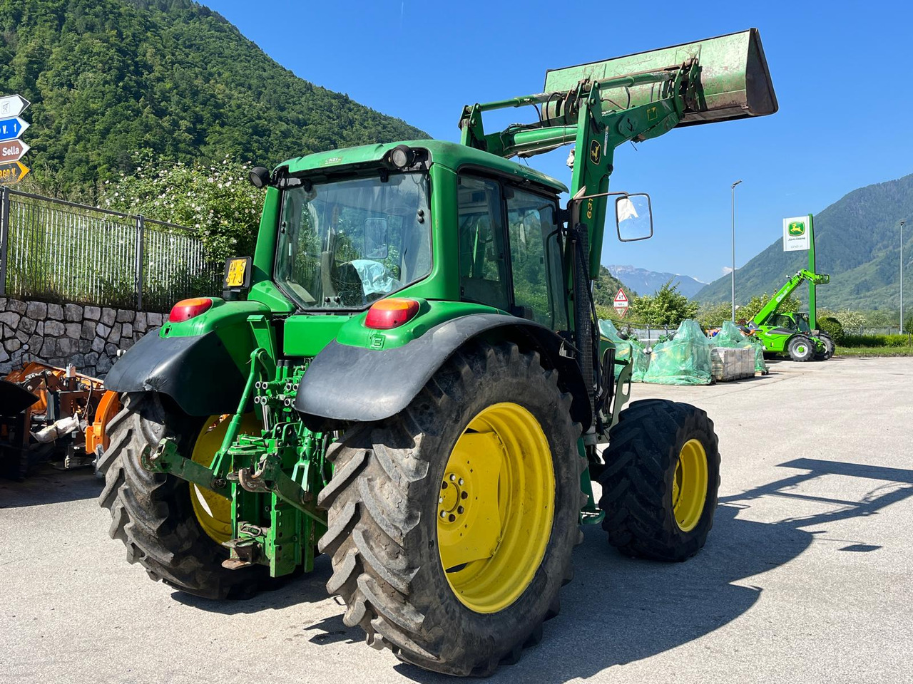 TRATTORE JOHN DEERE 6320 - Трактор: снимка 5 TRATTORE JOHN DEERE 6320 - Трактор: снимка 5