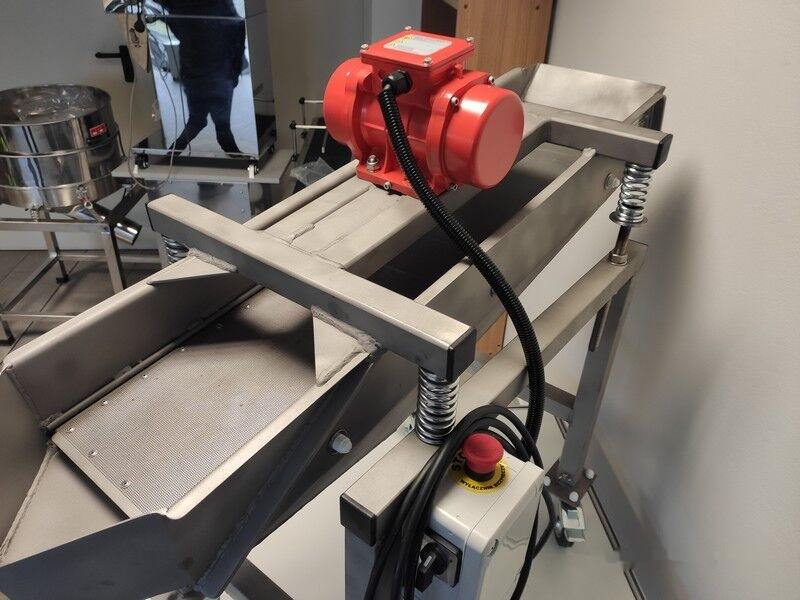 Нови Промишлено оборудване New PP25 VIBRATING SCREENER: снимка 18