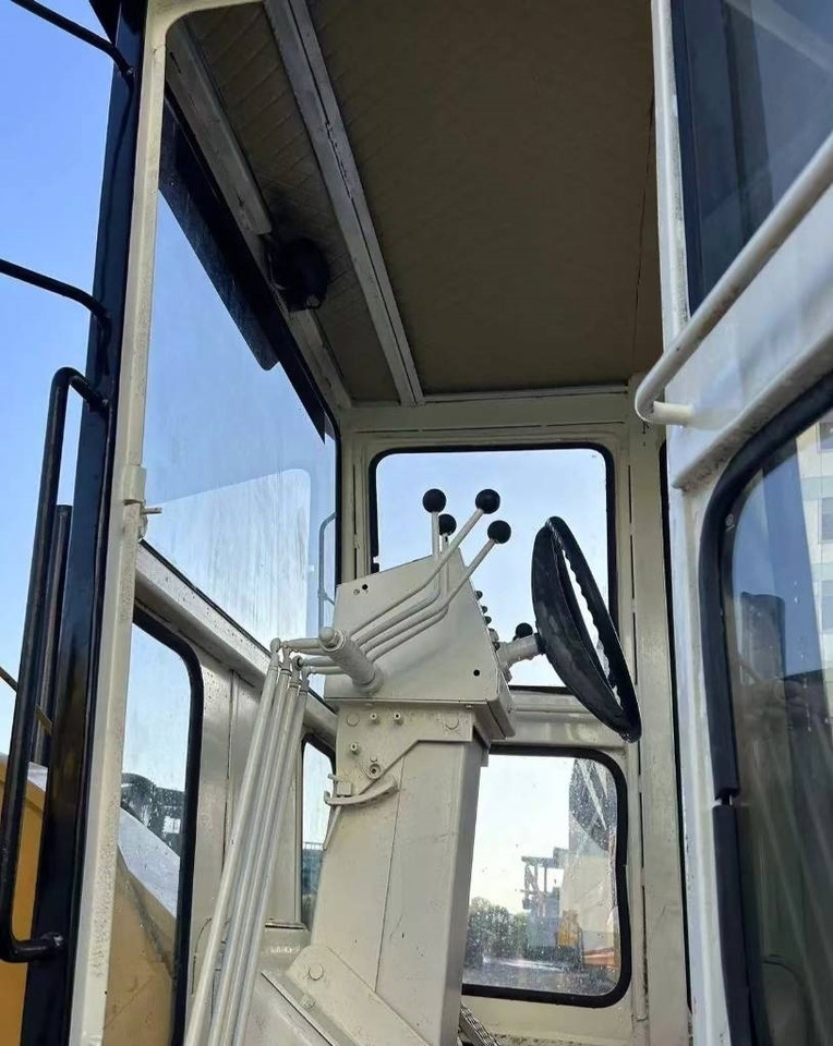 CAT 140 K - Грейдер: снимка 3 CAT 140 K - Грейдер: снимка 3