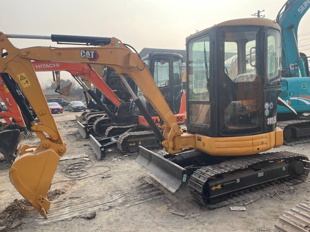 CAT 303.5 E CR - Верижен багер: снимка 1 CAT 303.5 E CR - Верижен багер: снимка 1