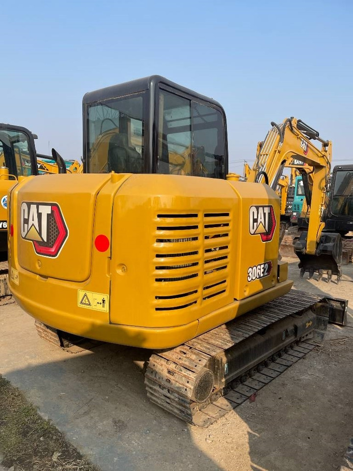 CAT 306E2 - Мини багер: снимка 2 CAT 306E2 - Мини багер: снимка 2