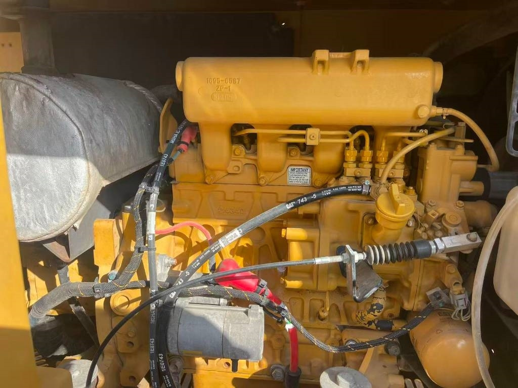 CAT 307.5 - Мини багер: снимка 4 CAT 307.5 - Мини багер: снимка 4