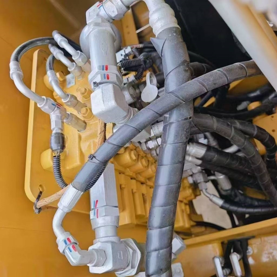 CAT 307 - Мини багер: снимка 5 CAT 307 - Мини багер: снимка 5