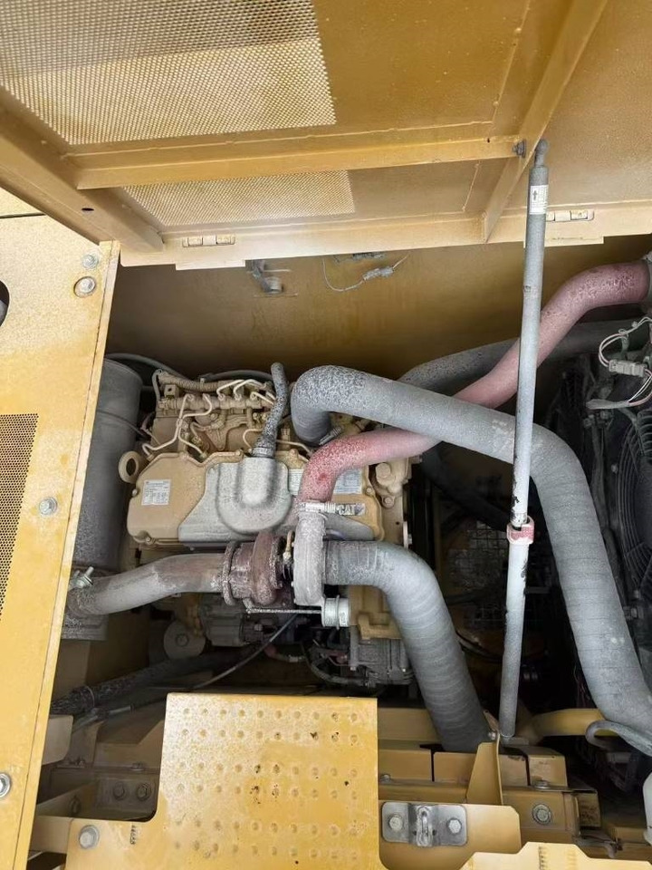 CAT 320 GC - Верижен багер: снимка 5 CAT 320 GC - Верижен багер: снимка 5