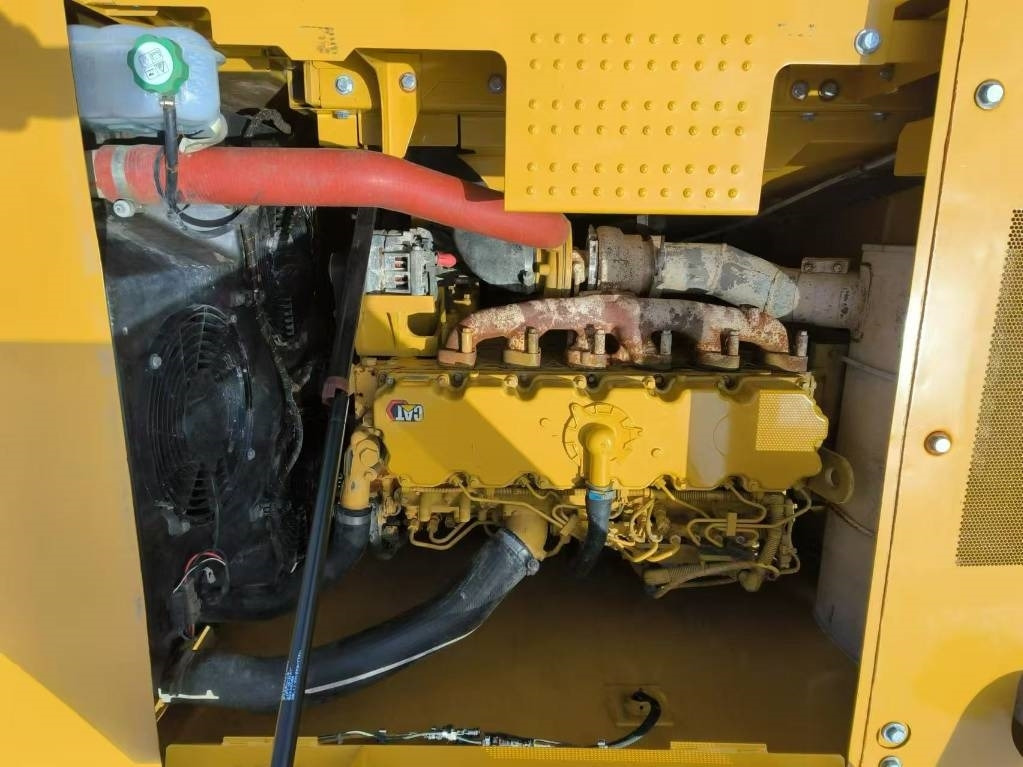 CAT 323 GC - Верижен багер: снимка 4 CAT 323 GC - Верижен багер: снимка 4