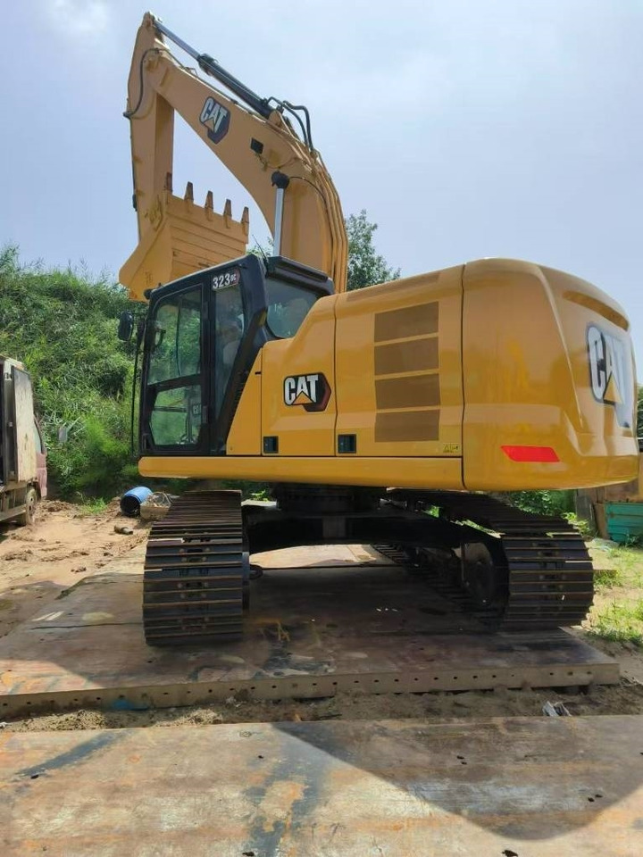 CAT 323 GC - Верижен багер: снимка 1 CAT 323 GC - Верижен багер: снимка 1