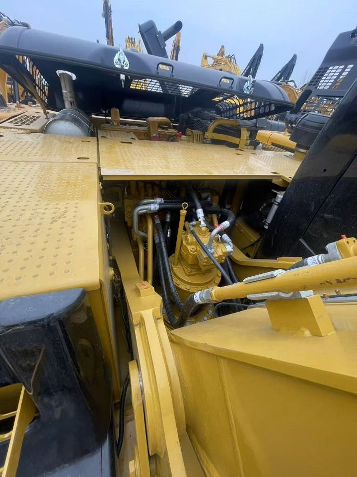 CAT 329D2L - Верижен багер: снимка 2 CAT 329D2L - Верижен багер: снимка 2